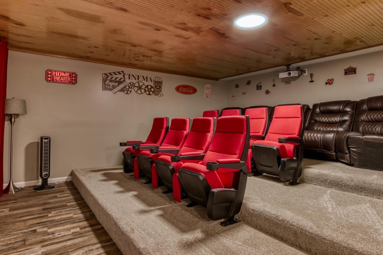 Fun & Games By Honeybearcabins 2Br/1Ba Sleeps 7 Sevierville Exterior photo