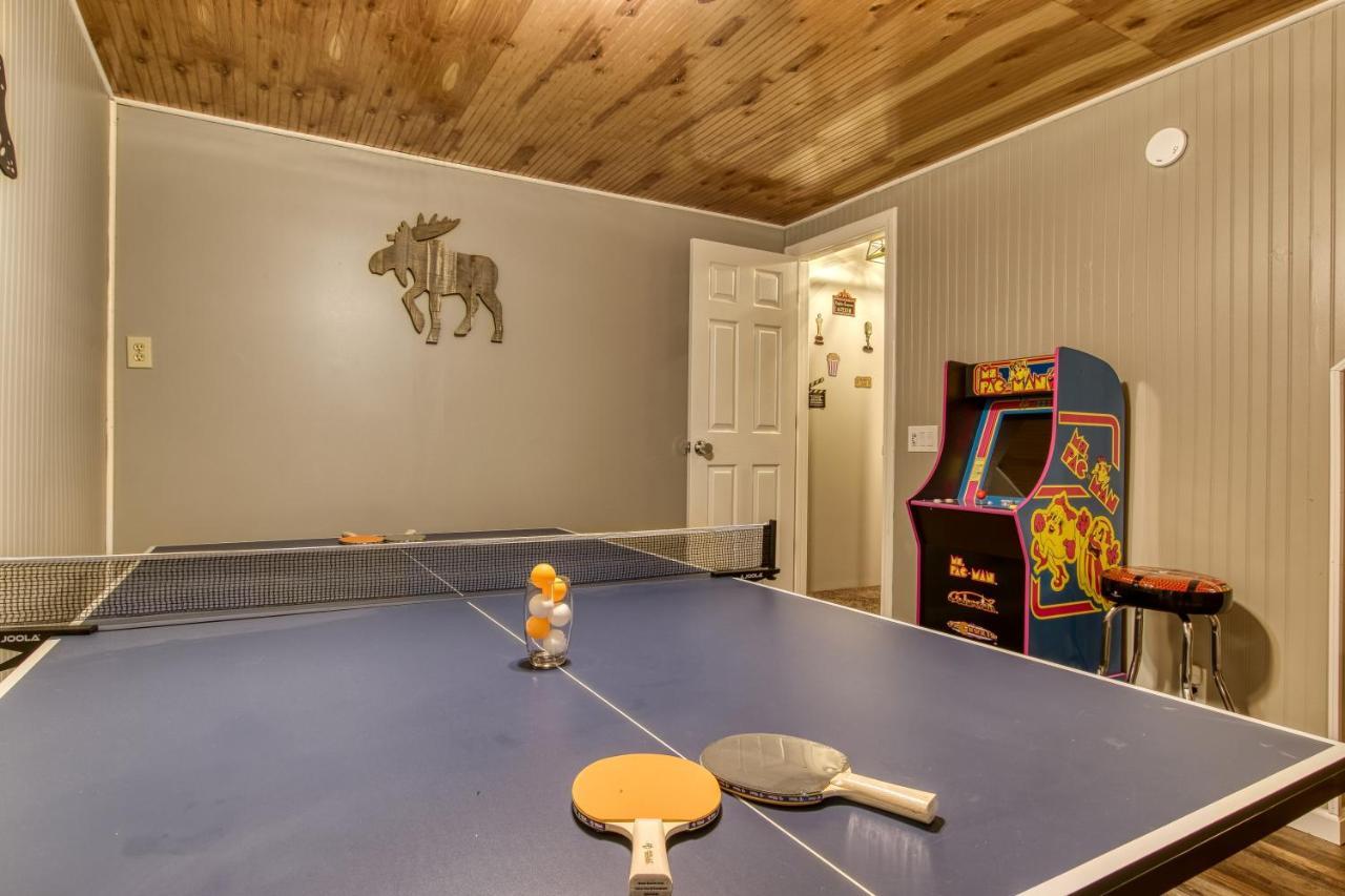 Fun & Games By Honeybearcabins 2Br/1Ba Sleeps 7 Sevierville Exterior photo